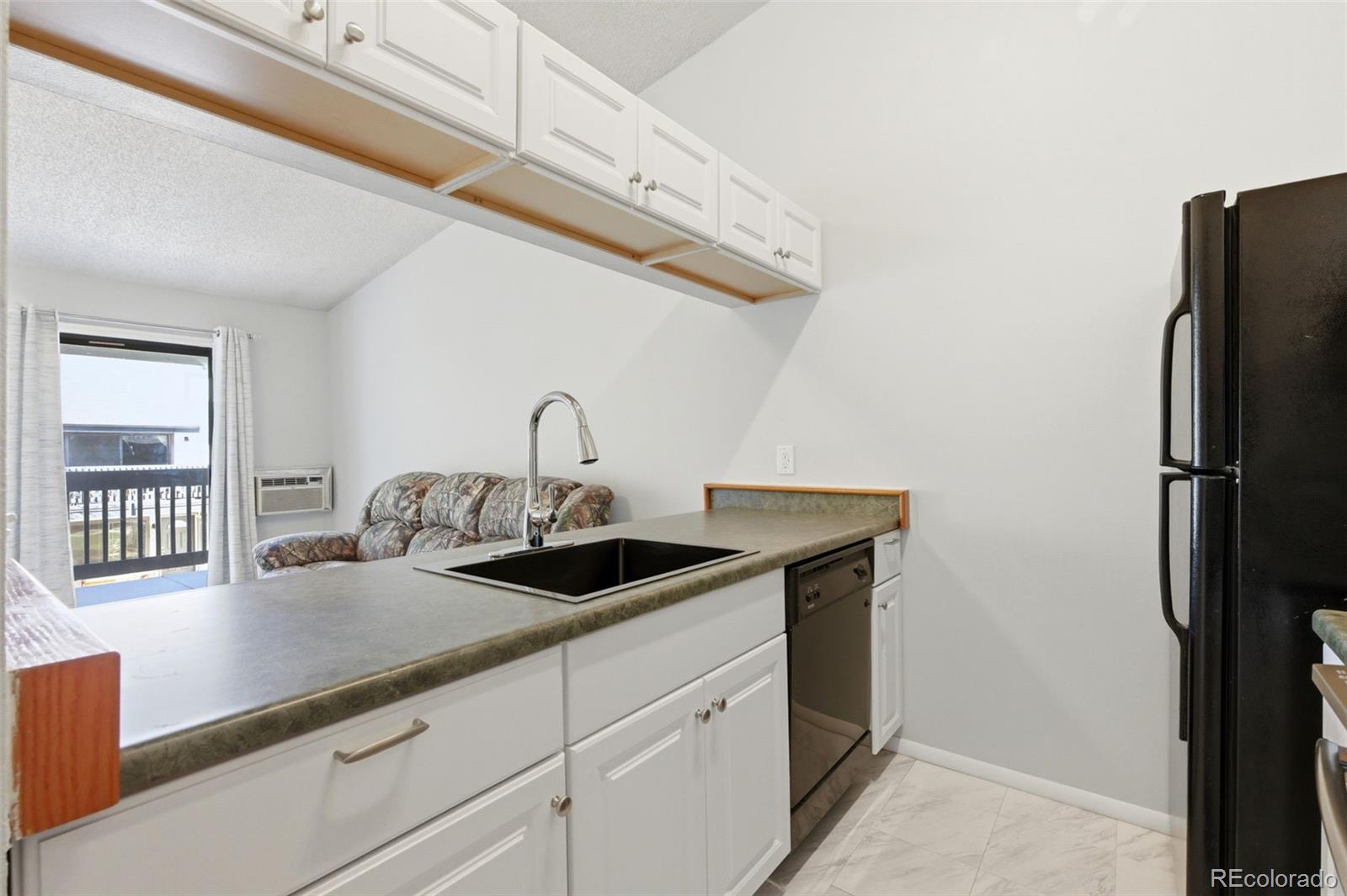 MLS Image #7 for 532  oakwood drive,castle rock, Colorado