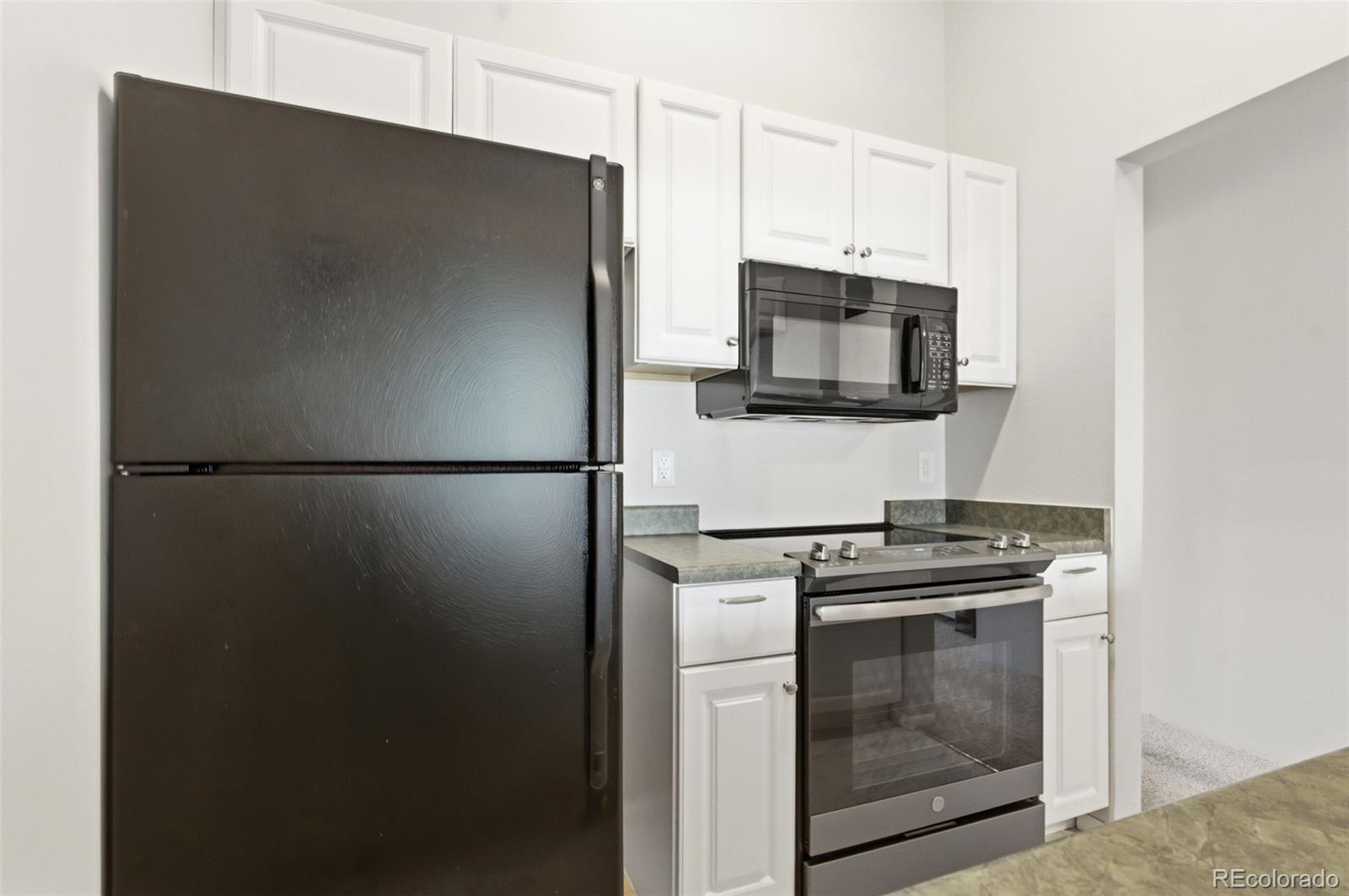 MLS Image #8 for 532  oakwood drive,castle rock, Colorado