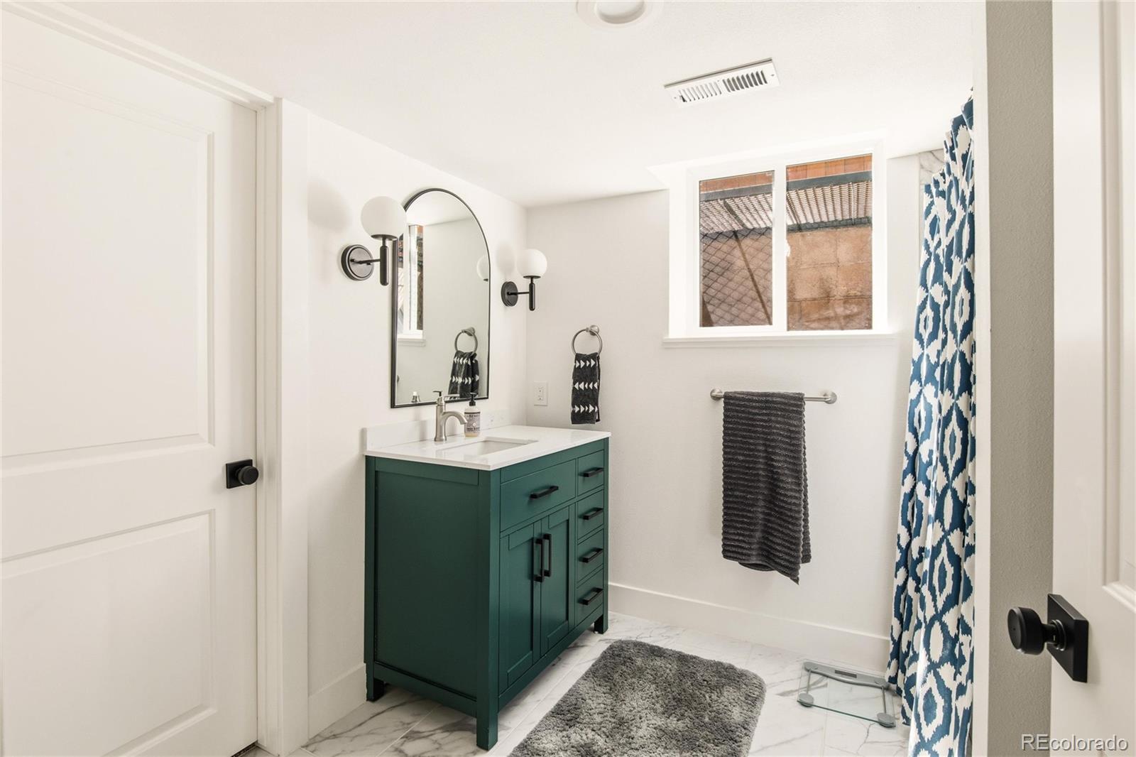 MLS Image #24 for 1735  albion street,denver, Colorado