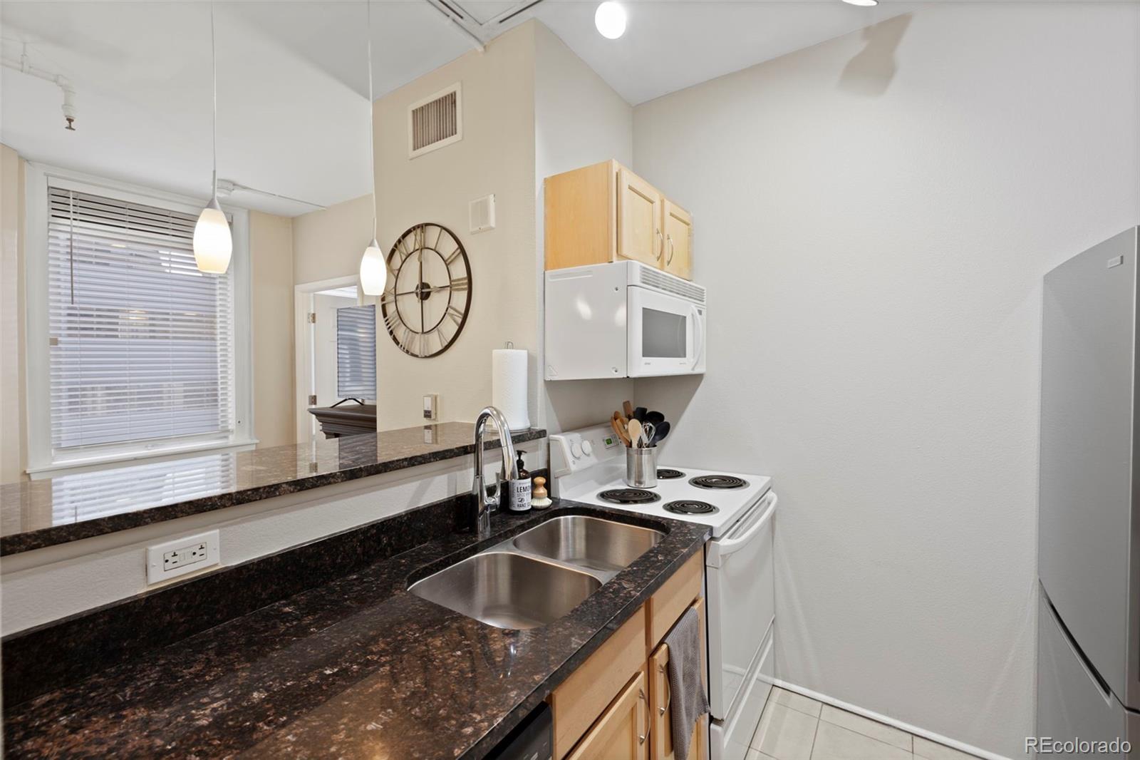 MLS Image #4 for 444  17th street 709,denver, Colorado