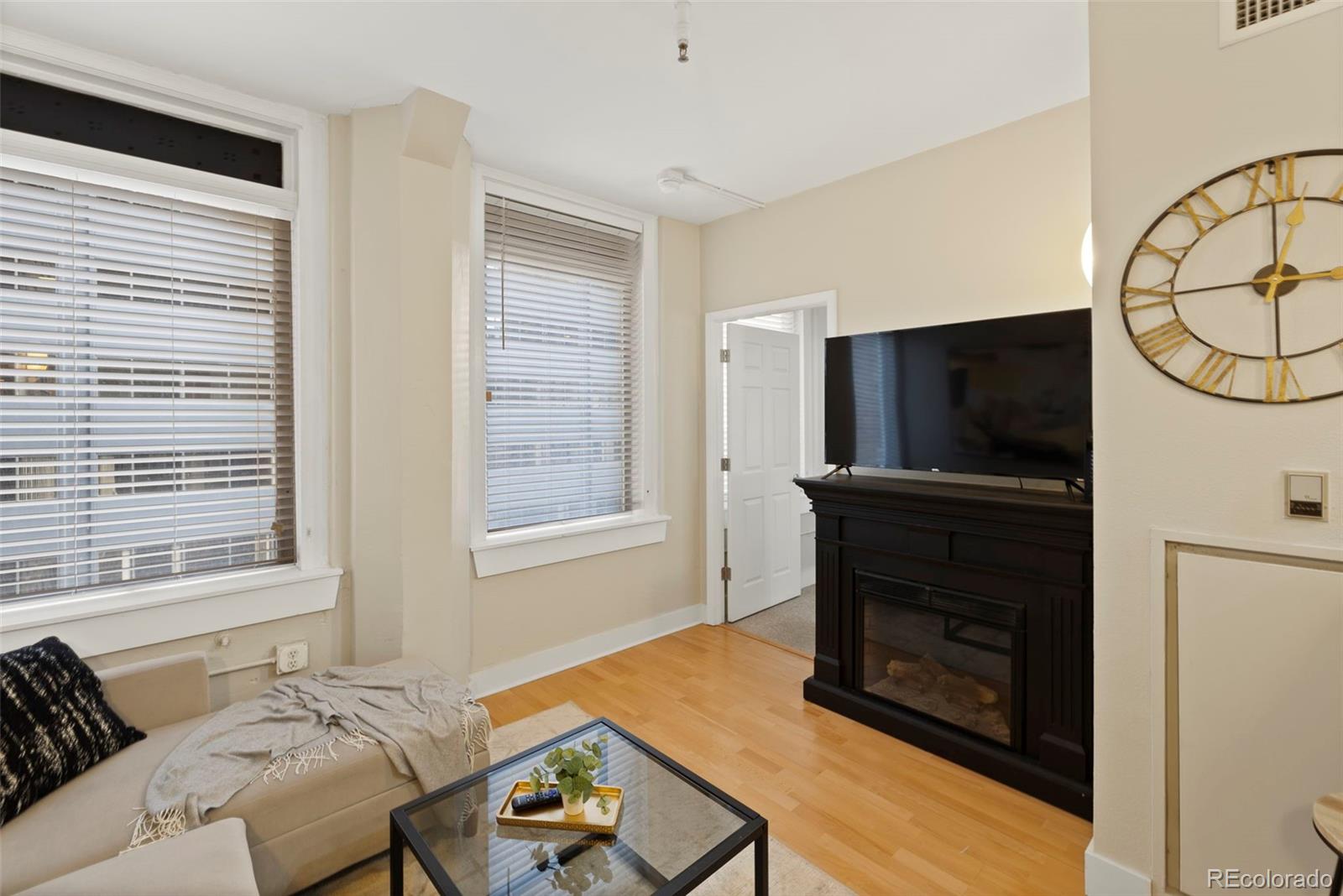 MLS Image #7 for 444  17th street 709,denver, Colorado