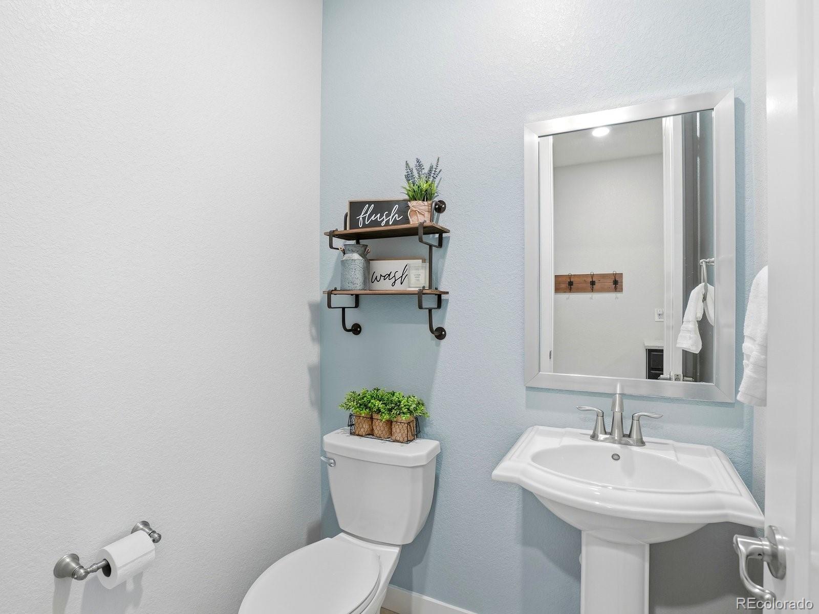 MLS Image #32 for 8275  arapahoe peak street,littleton, Colorado