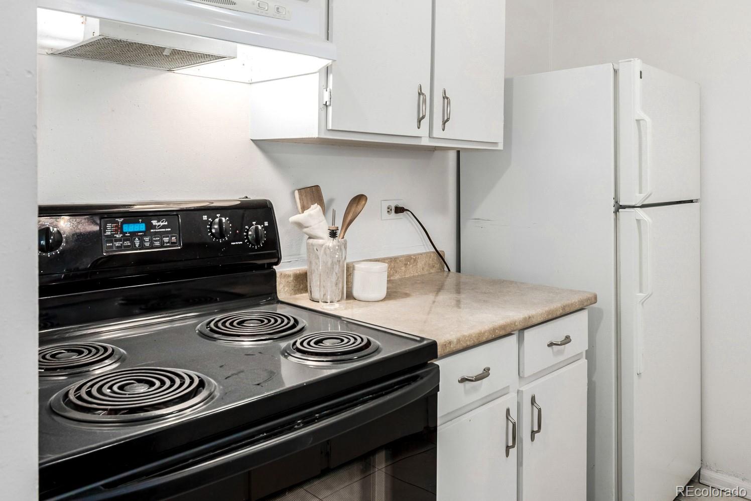 MLS Image #6 for 2281 s vaughn way,aurora, Colorado