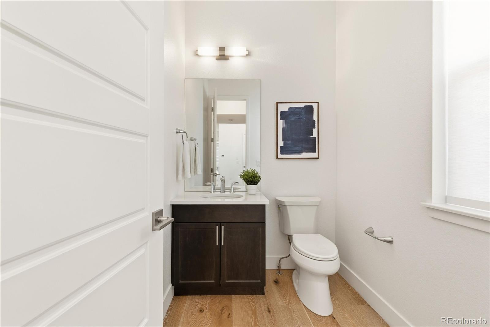 MLS Image #19 for 6121  chester street,denver, Colorado