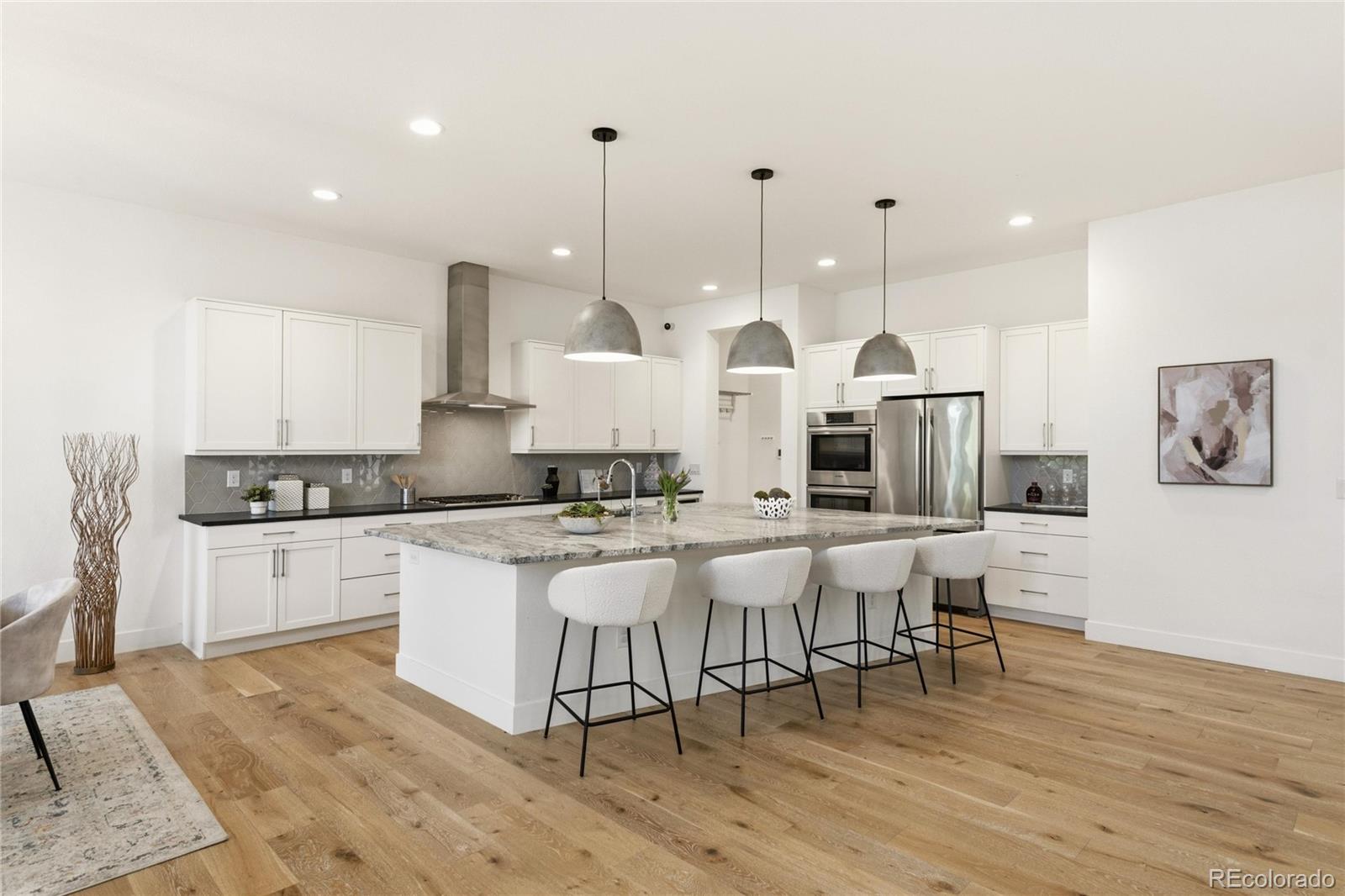 MLS Image #6 for 6121  chester street,denver, Colorado