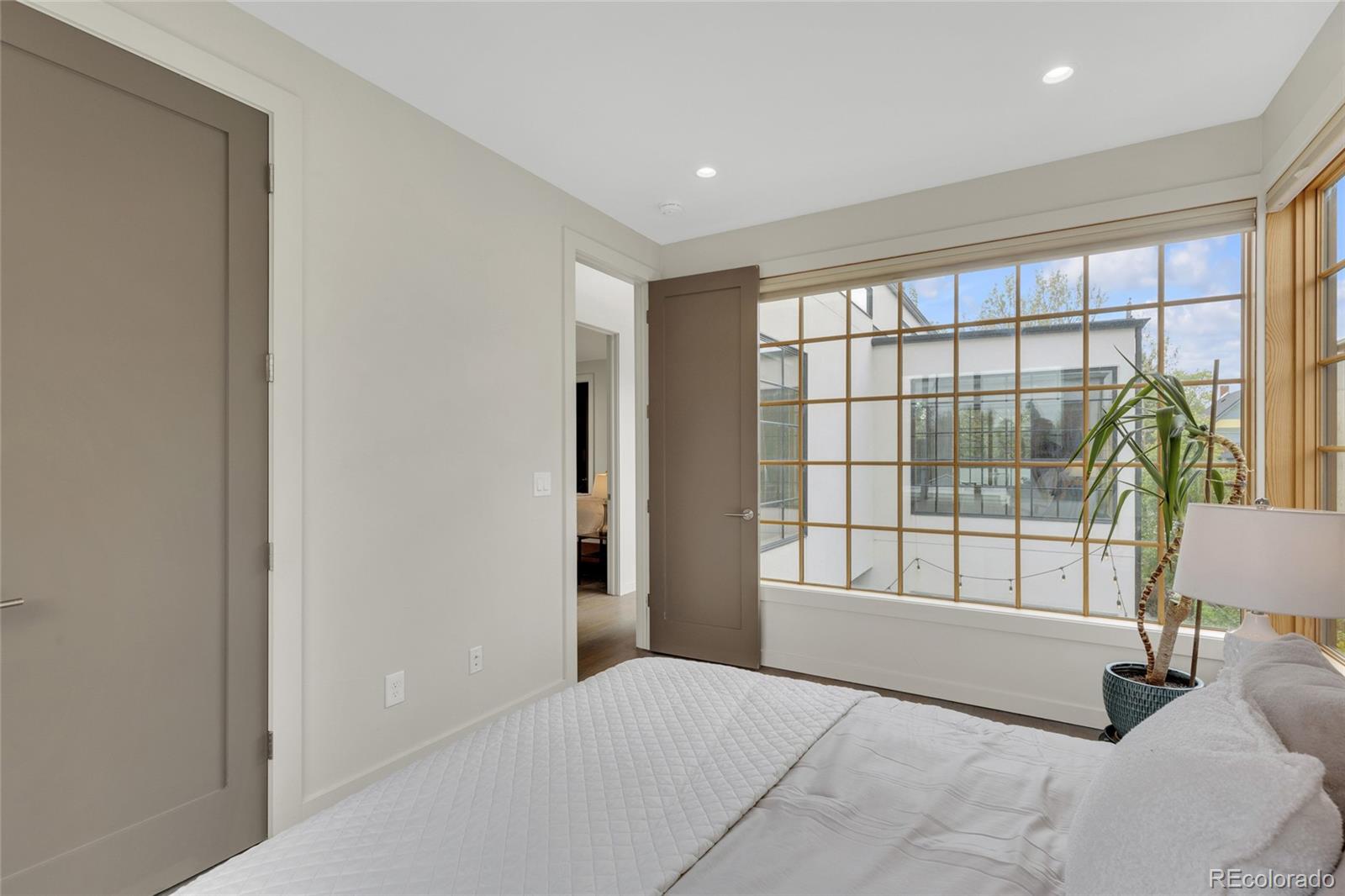 MLS Image #38 for 3115 w 25th avenue,denver, Colorado