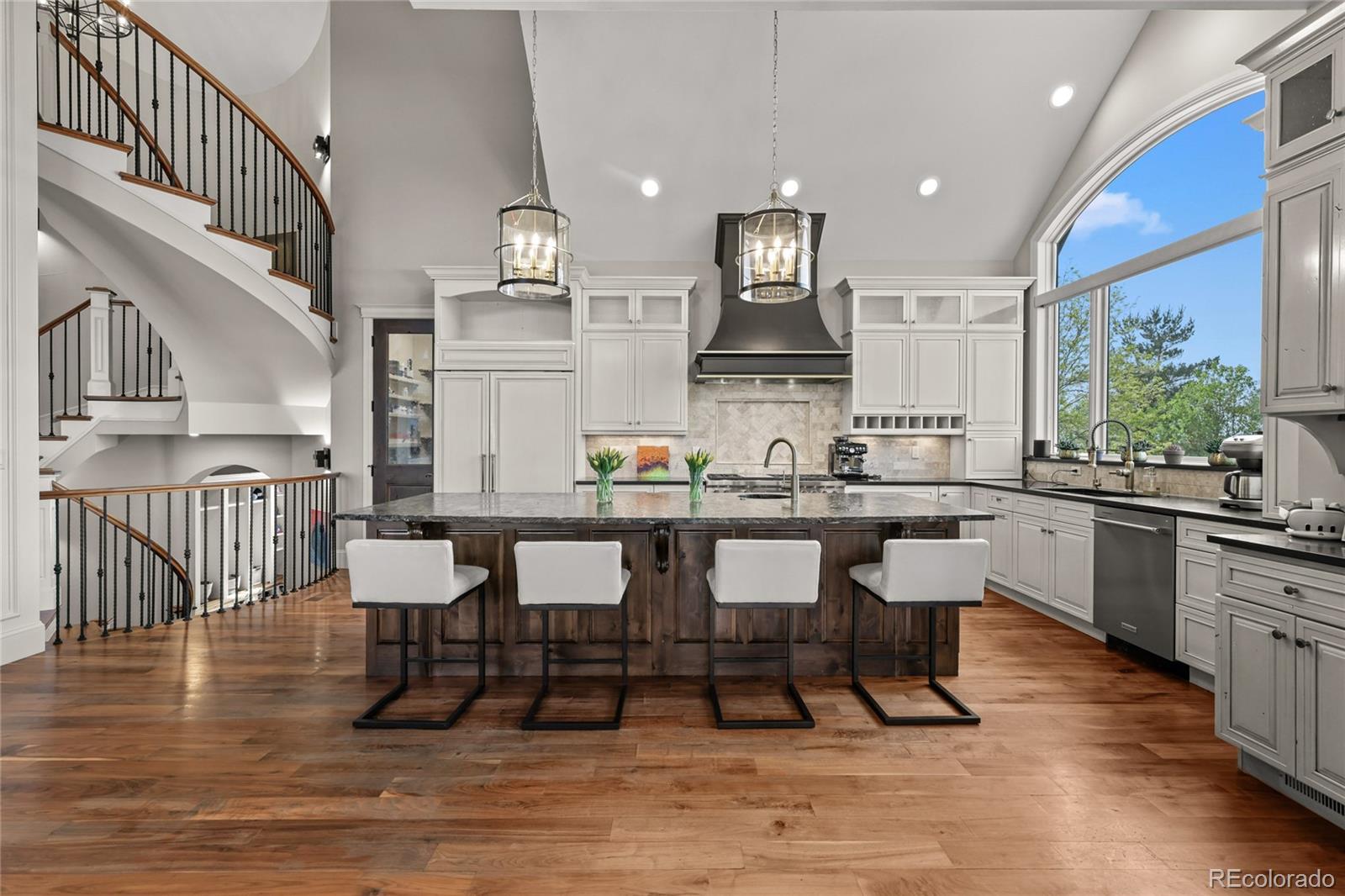 MLS Image #5 for 15478  mountain view circle,broomfield, Colorado