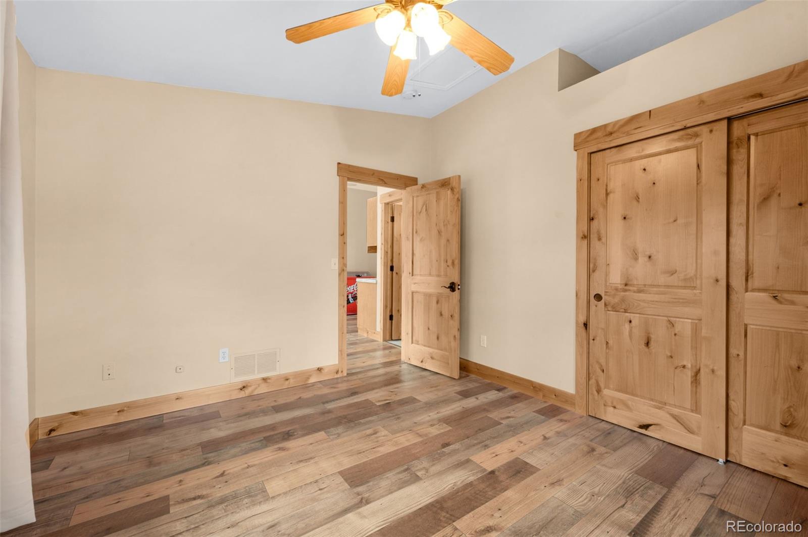 MLS Image #22 for 15632  ray drive,larkspur, Colorado
