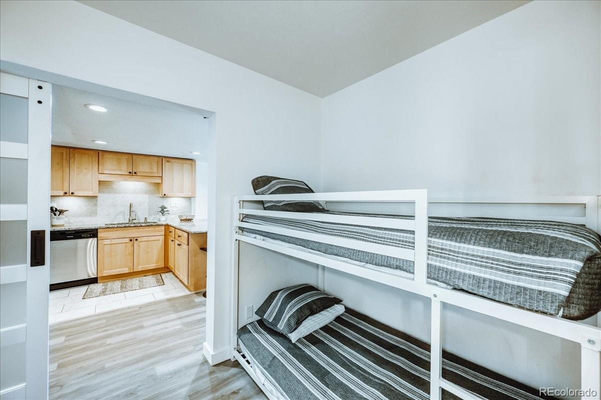 MLS Image #15 for 4200  lodge pole circle,silverthorne, Colorado