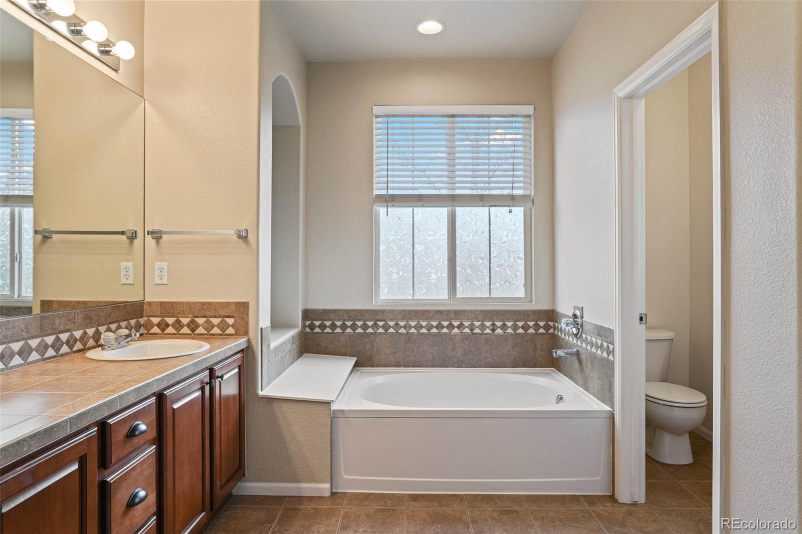 MLS Image #17 for 11234  osage circle,northglenn, Colorado