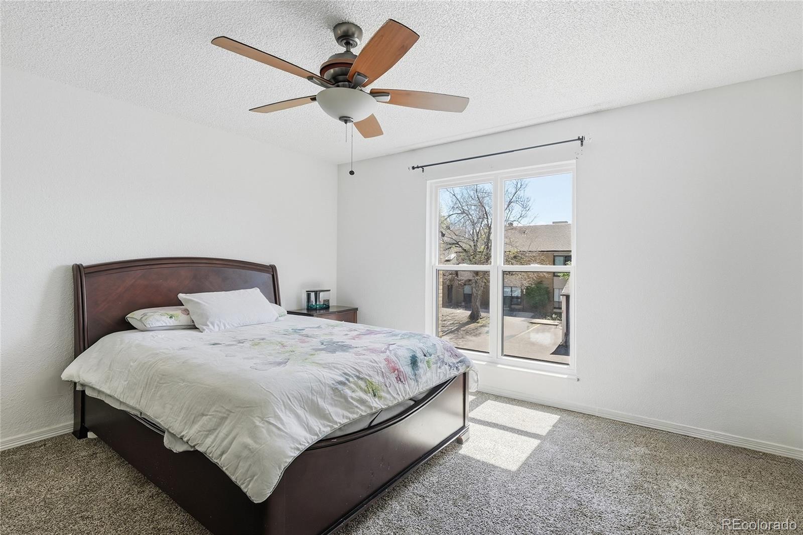 MLS Image #2 for 3550 s harlan street,denver, Colorado