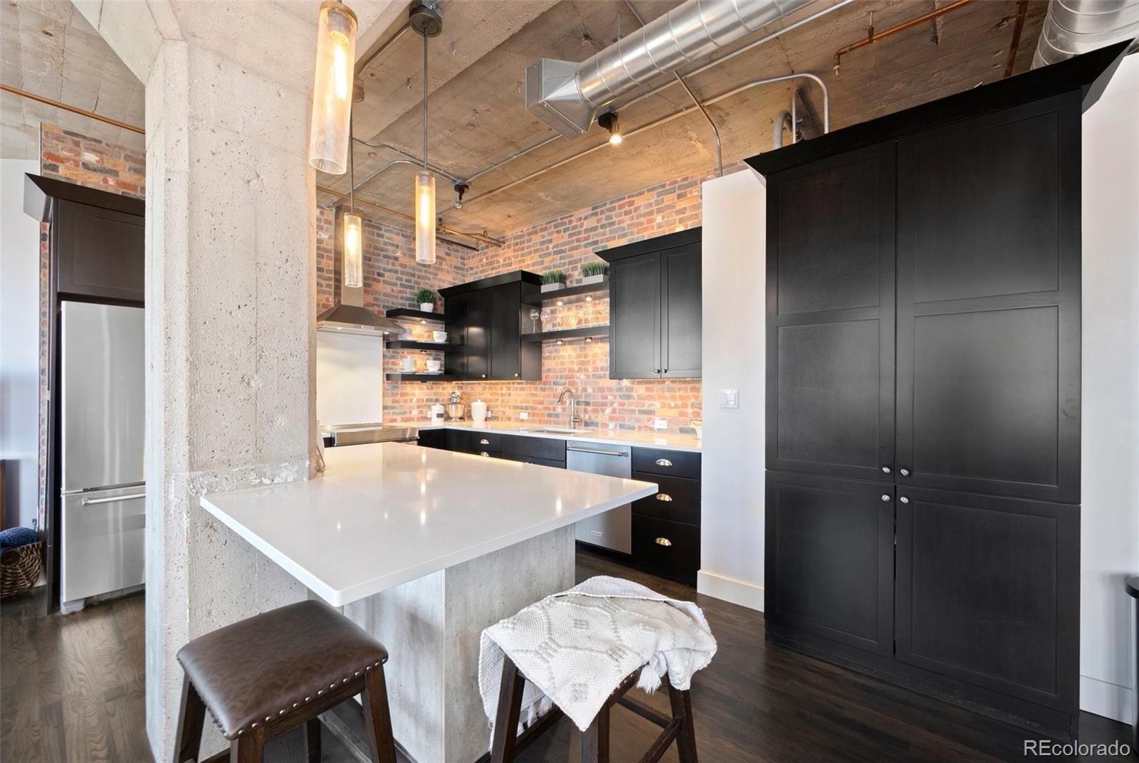MLS Image #2 for 1301  wazee street 3c,denver, Colorado