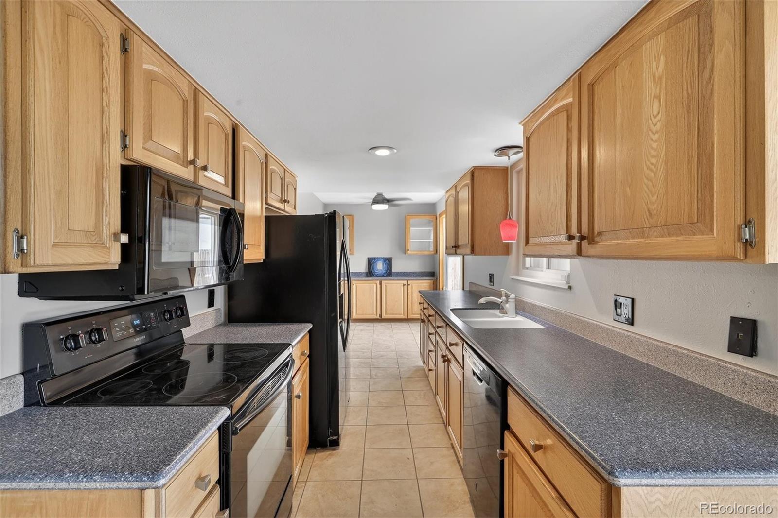 MLS Image #28 for 4638 s kittredge street,aurora, Colorado