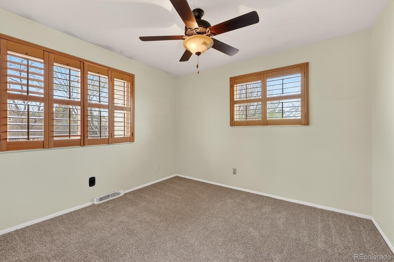 MLS Image #29 for 4638 s kittredge street,aurora, Colorado