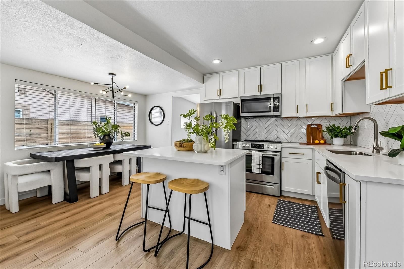 MLS Image #19 for 129  king street,denver, Colorado