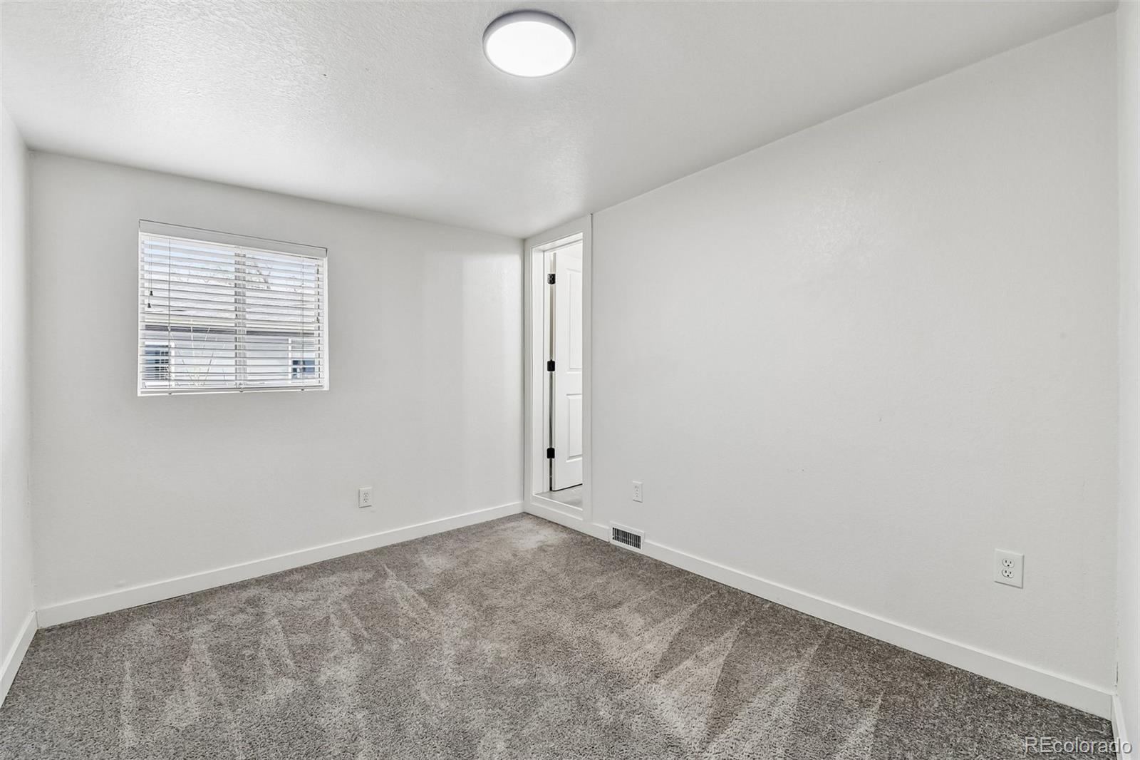 MLS Image #33 for 129  king street,denver, Colorado