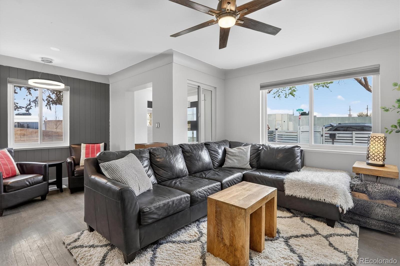 MLS Image #10 for 2201 s dexter street,denver, Colorado