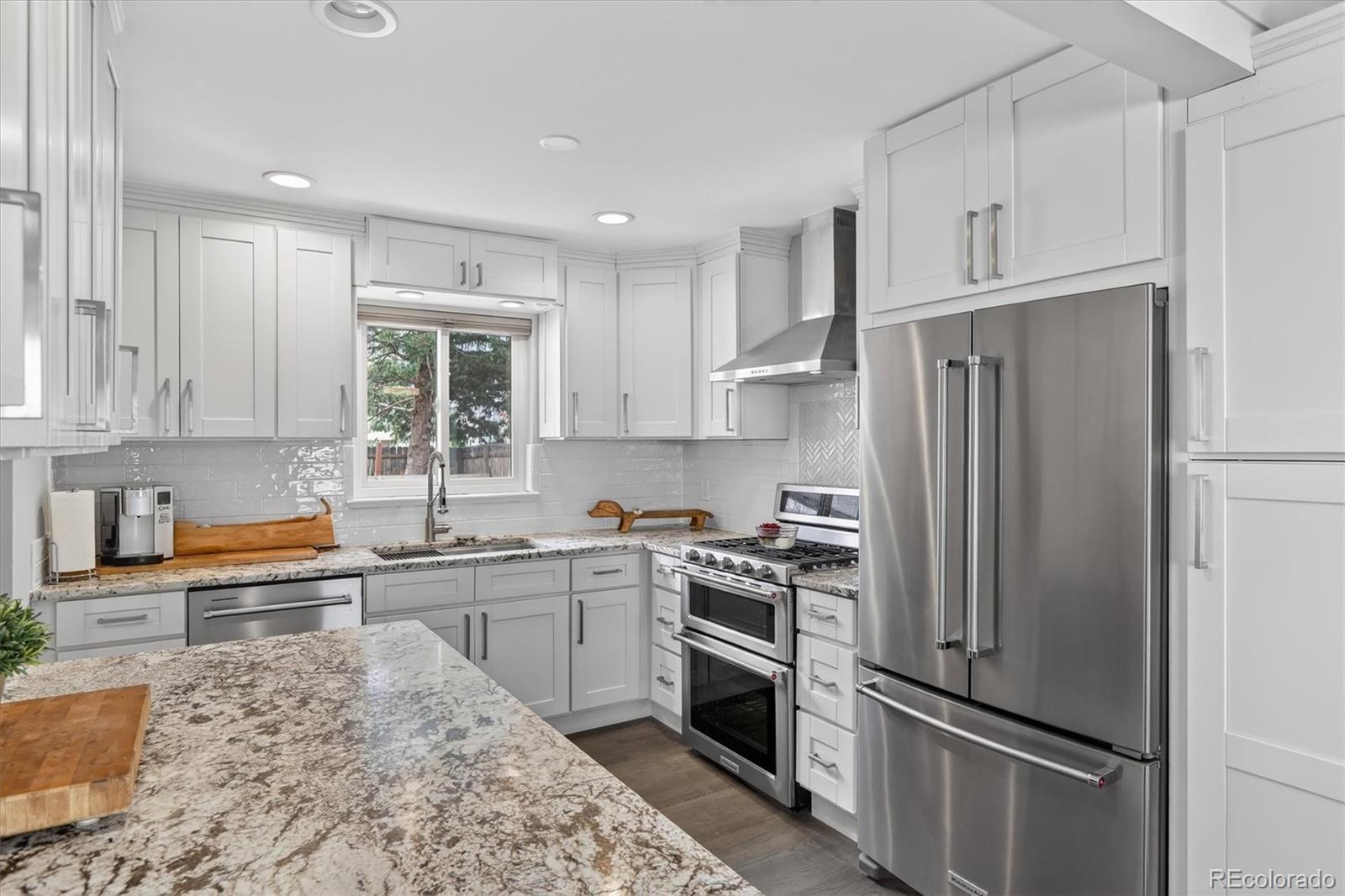 MLS Image #15 for 2201 s dexter street,denver, Colorado