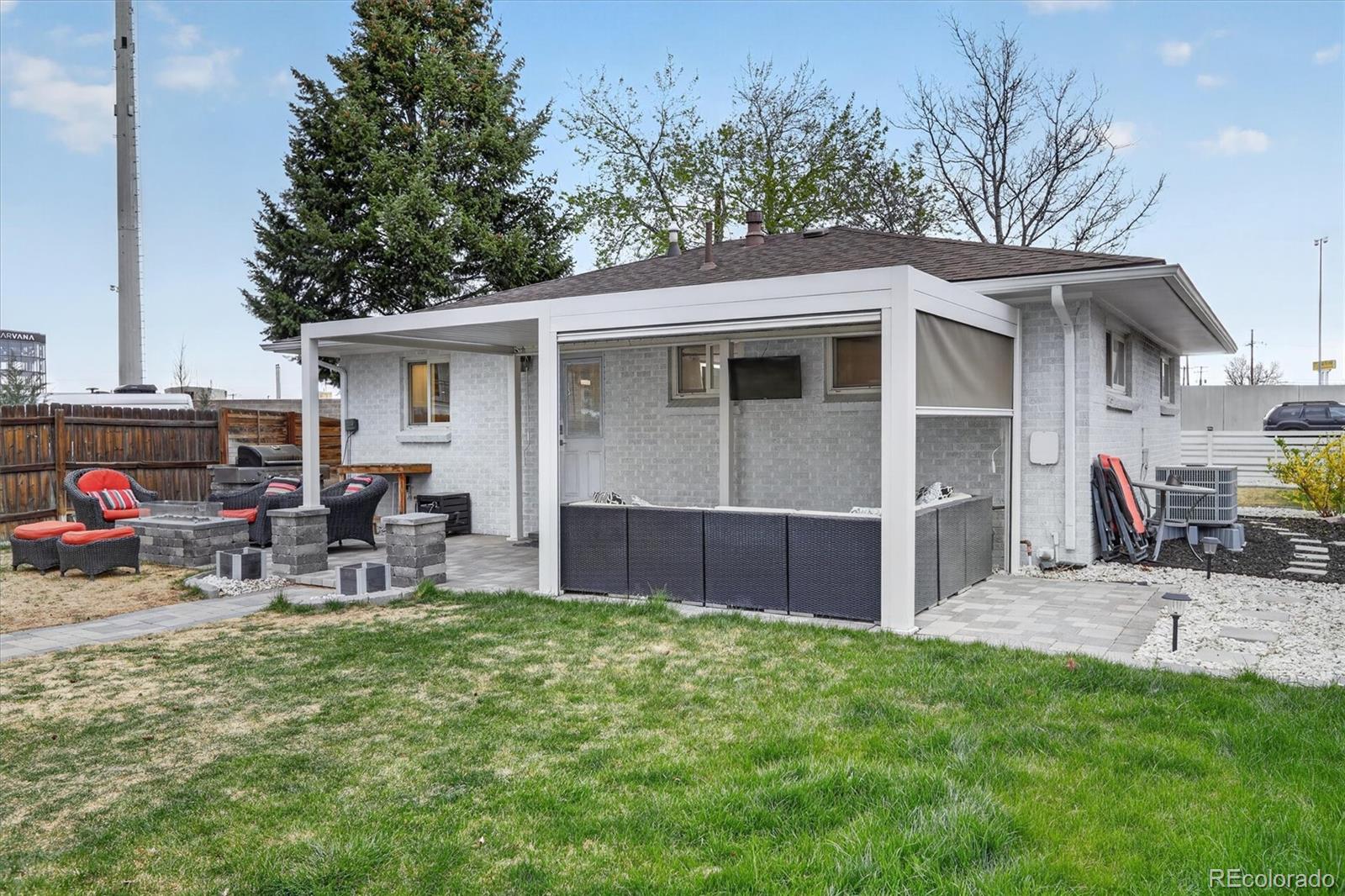 MLS Image #34 for 2201 s dexter street,denver, Colorado