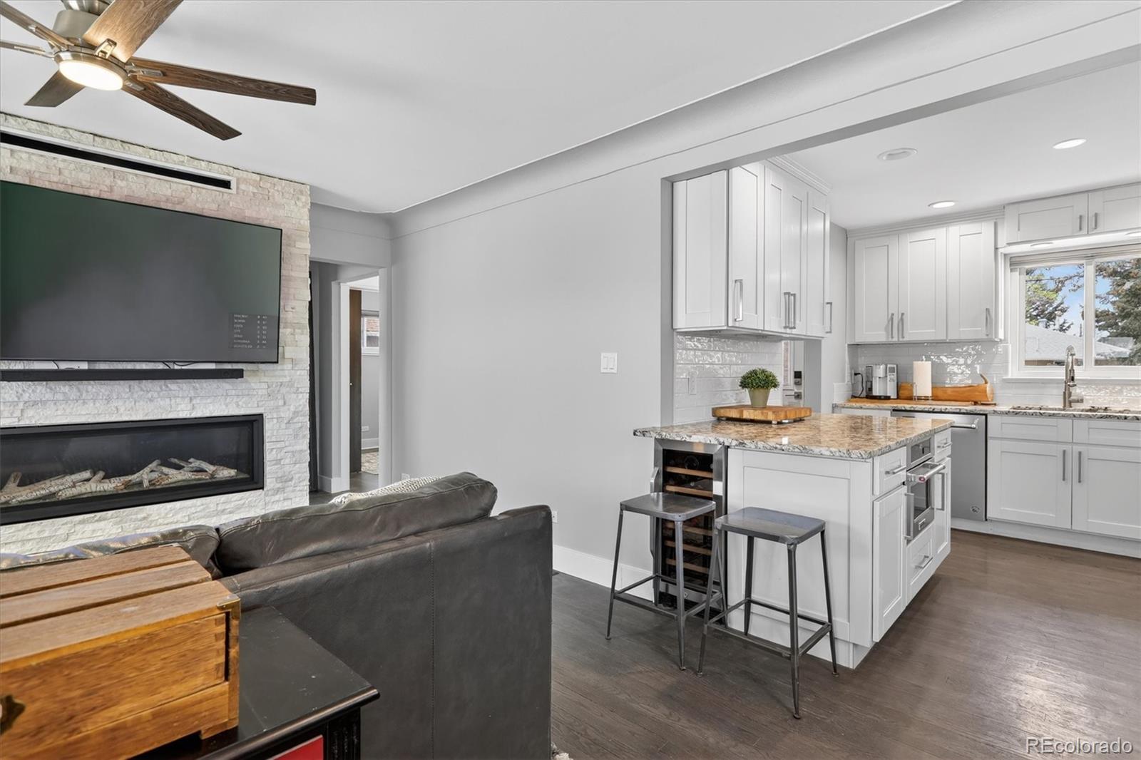 MLS Image #7 for 2201 s dexter street,denver, Colorado