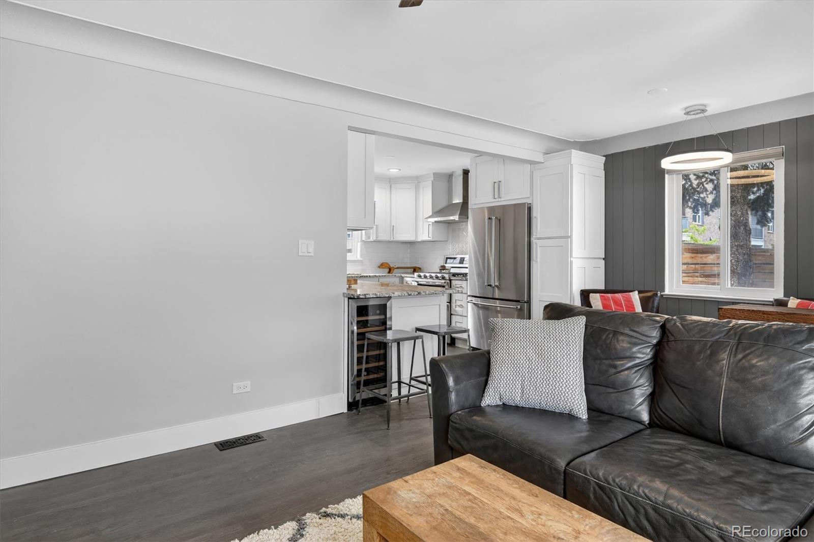 MLS Image #9 for 2201 s dexter street,denver, Colorado