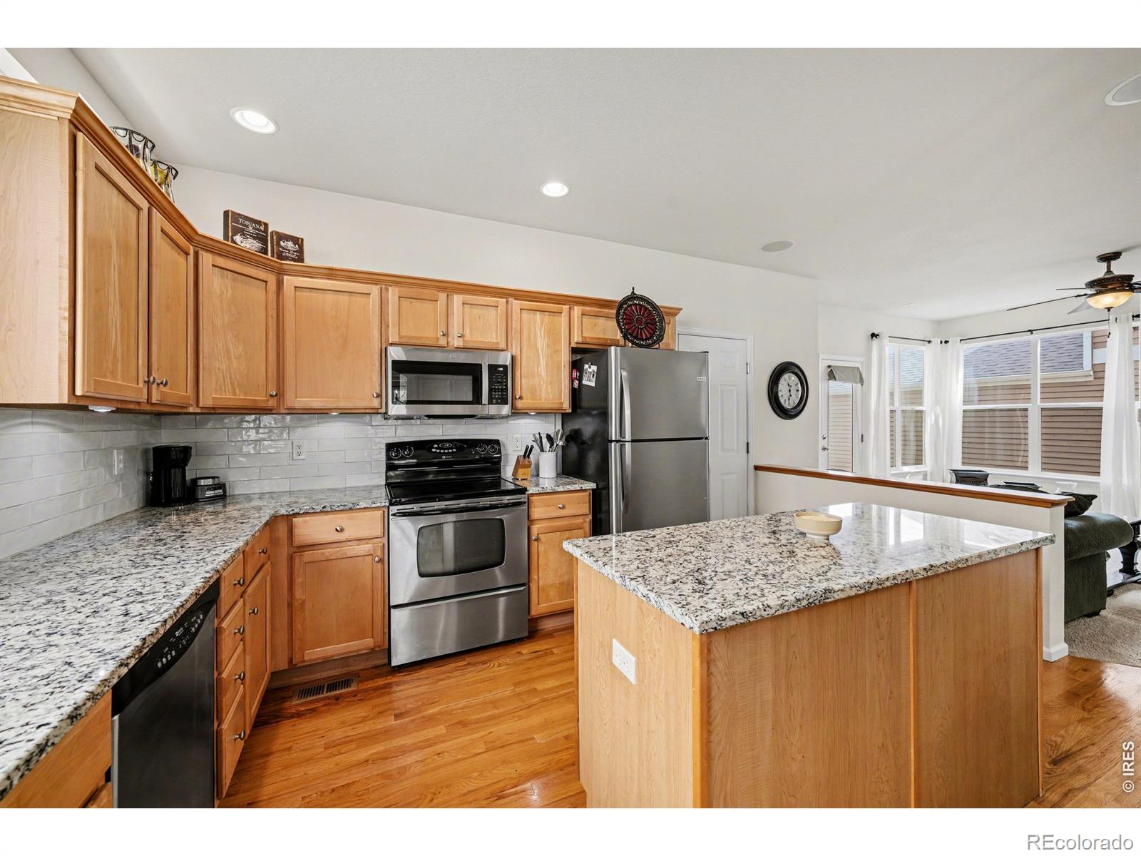 MLS Image #13 for 3650  observatory drive,fort collins, Colorado
