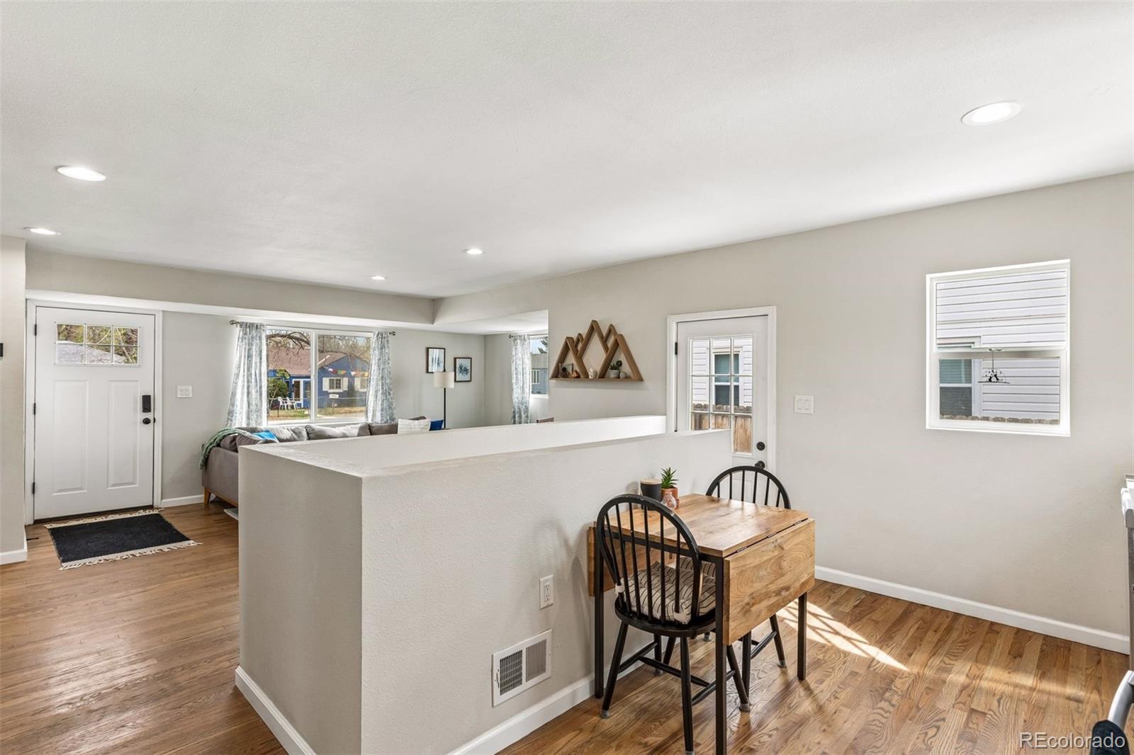 MLS Image #9 for 4685 s washington street,englewood, Colorado