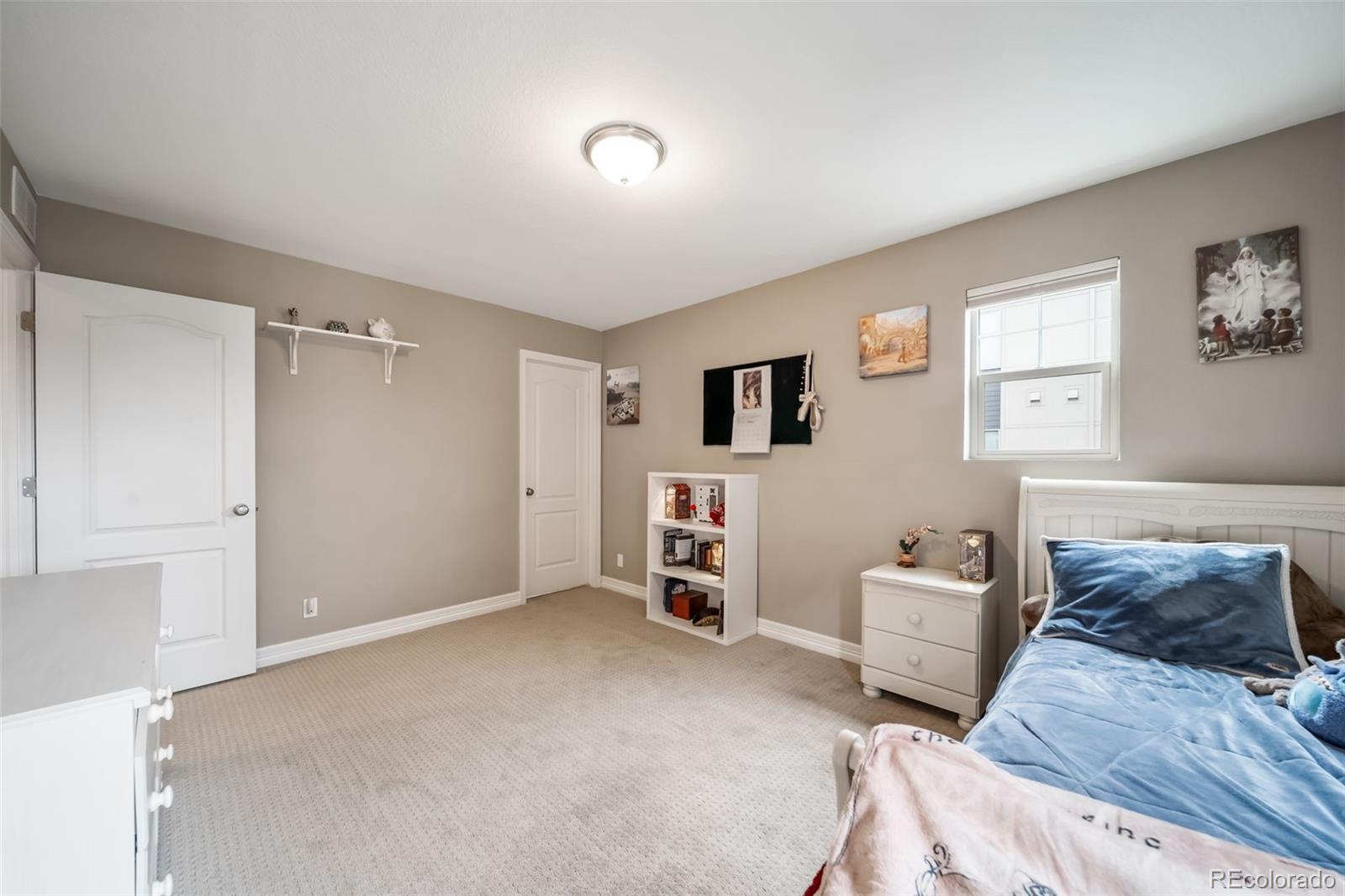 MLS Image #36 for 4966  akron street,denver, Colorado