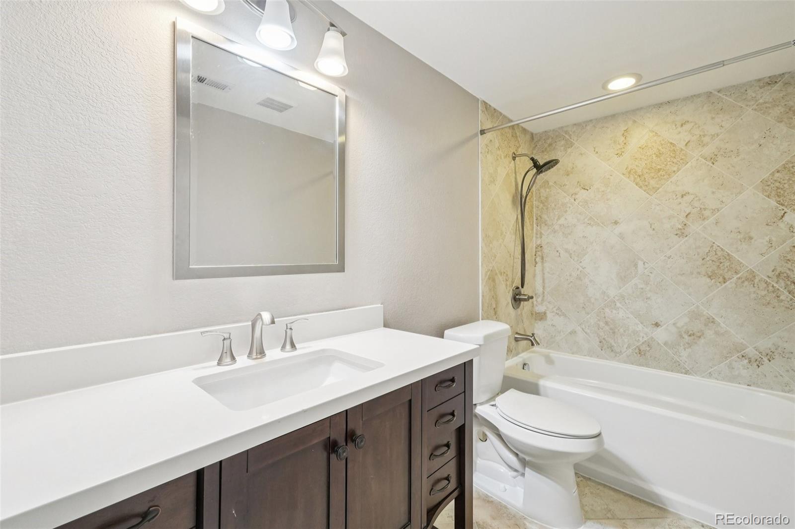 MLS Image #28 for 10916  towerbridge road,highlands ranch, Colorado