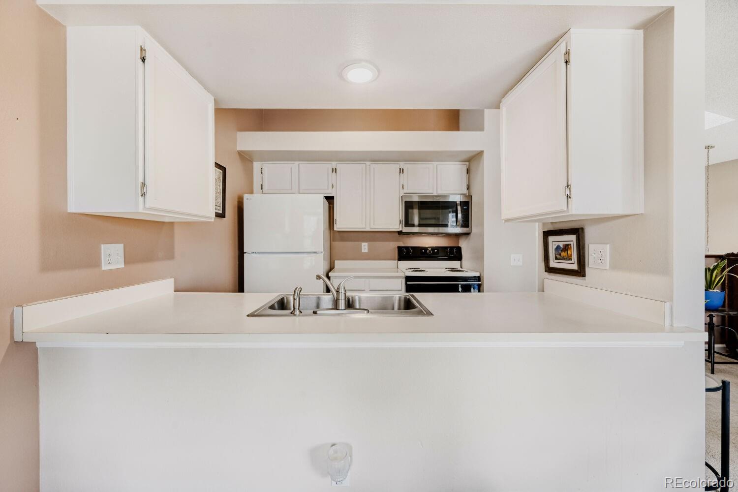 MLS Image #8 for 4252 s richfield way,aurora, Colorado