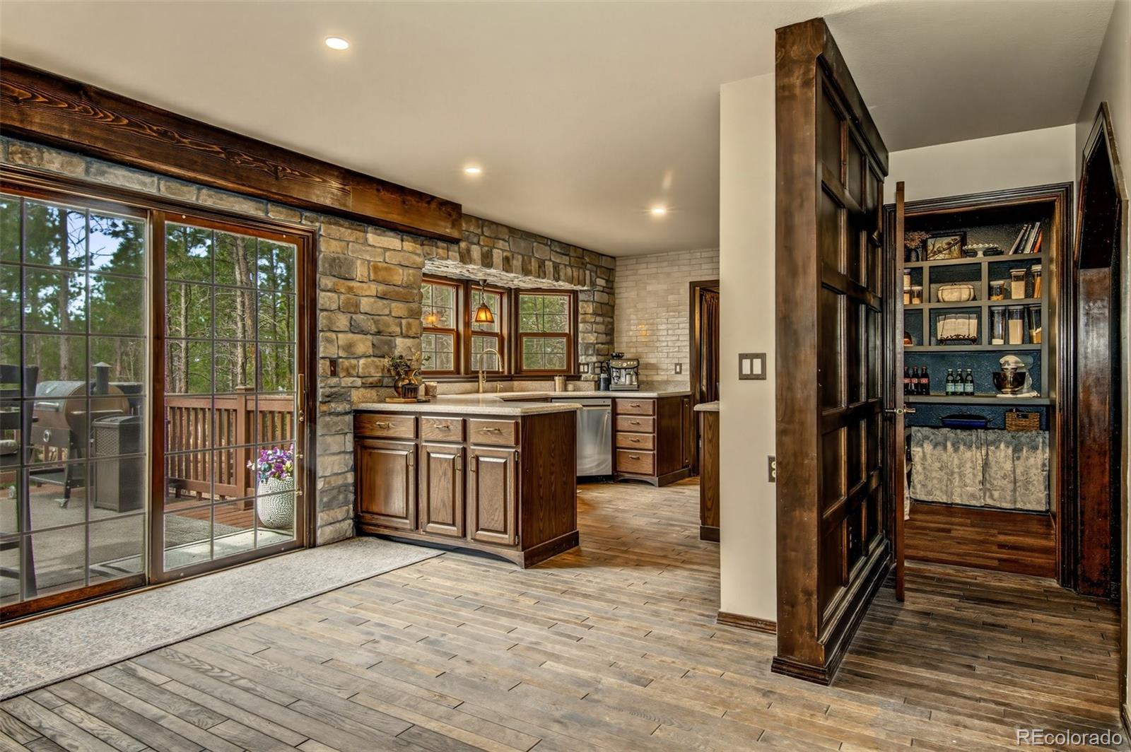 MLS Image #11 for 255  jack boot way,monument, Colorado