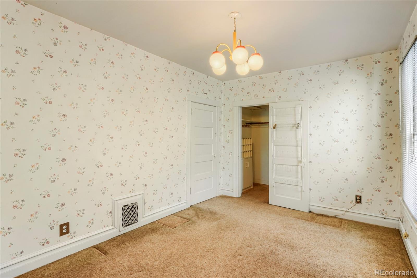 MLS Image #19 for 943 s pennsylvania street,denver, Colorado