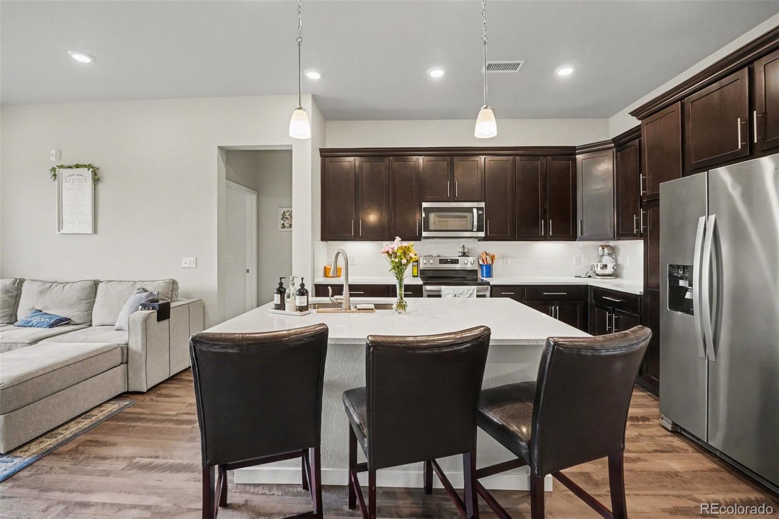MLS Image #2 for 420 e fremont place,centennial, Colorado