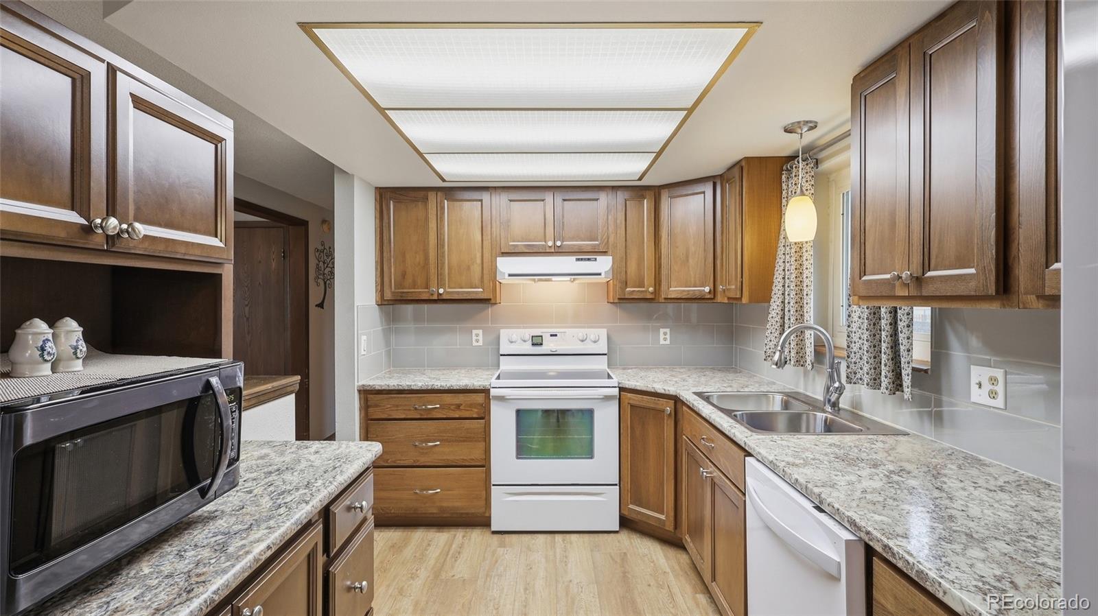 MLS Image #6 for 817  meng drive,fort morgan, Colorado