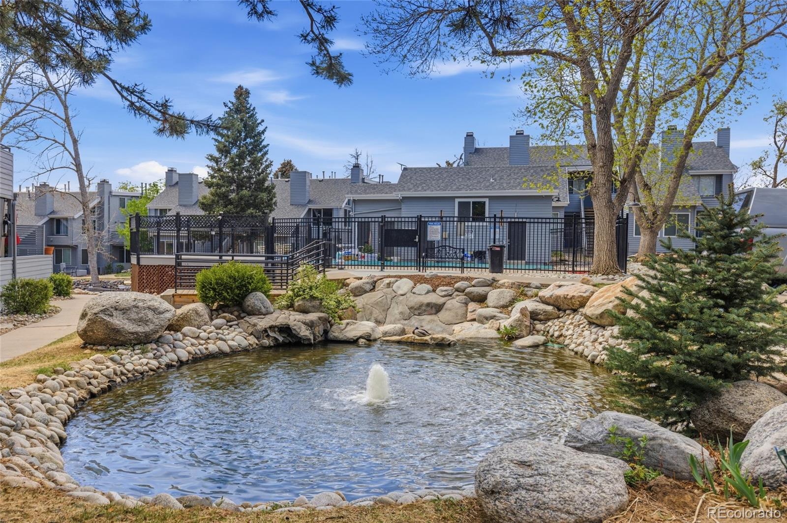 MLS Image #4 for 8500 e jefferson avenue 10e,denver, Colorado