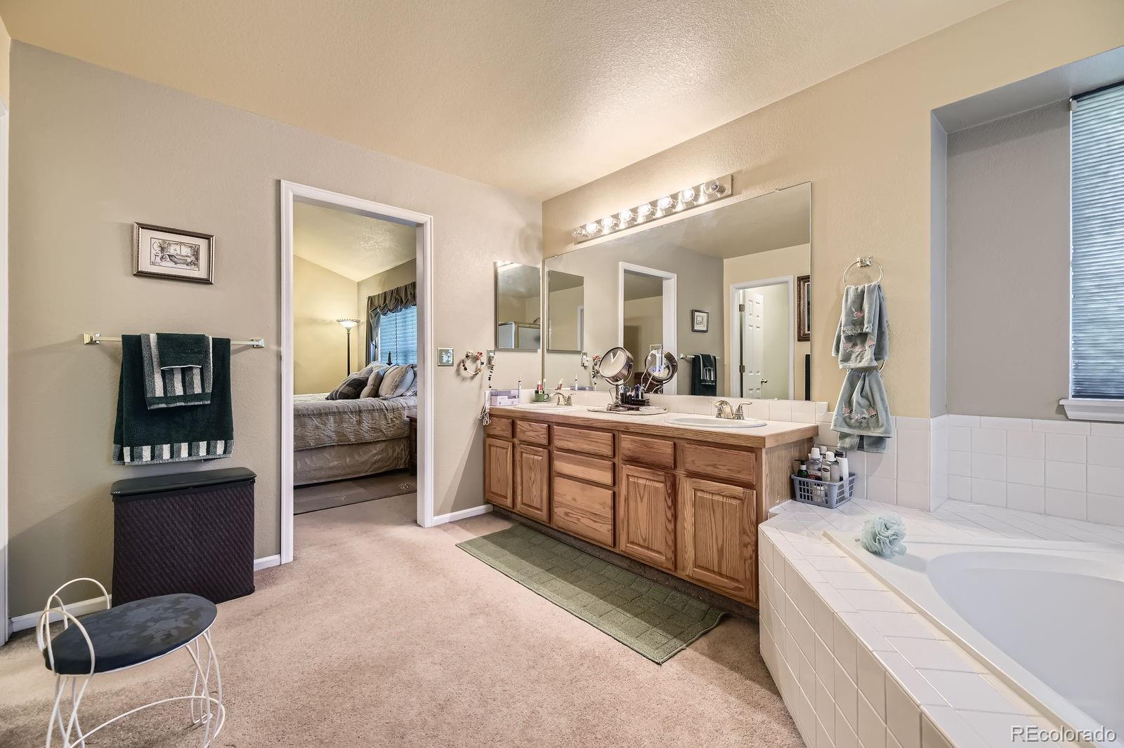 MLS Image #17 for 9001 w chatfield drive,littleton, Colorado