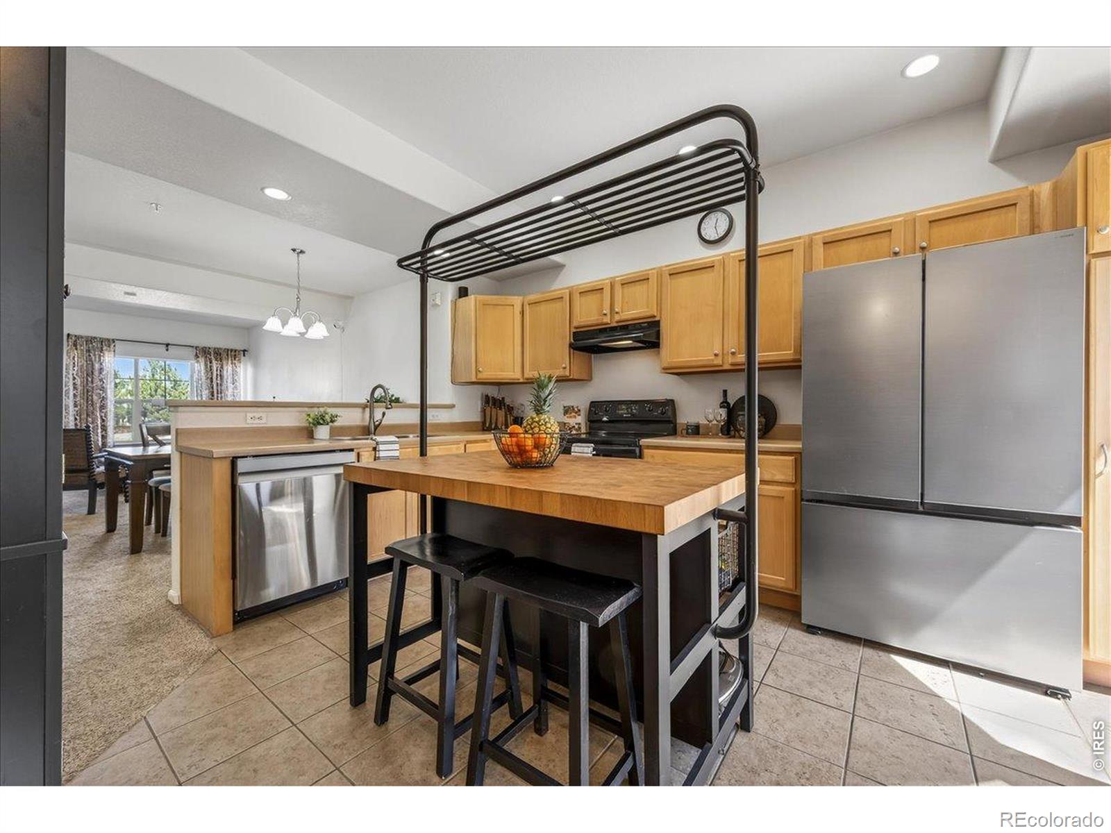 MLS Image #5 for 18767 e yale circle,aurora, Colorado