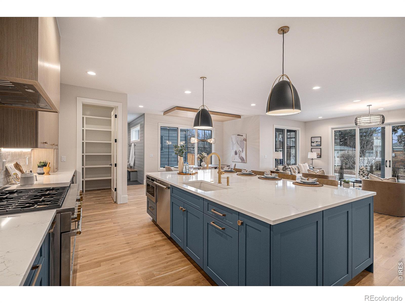 MLS Image #14 for 760  jersey street,denver, Colorado