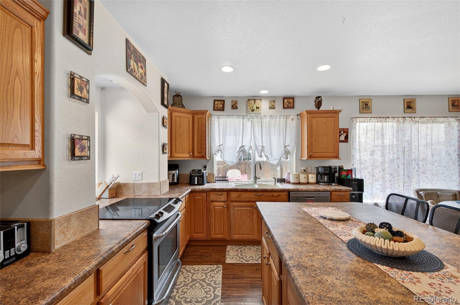 MLS Image #13 for 11886  helena street,commerce city, Colorado