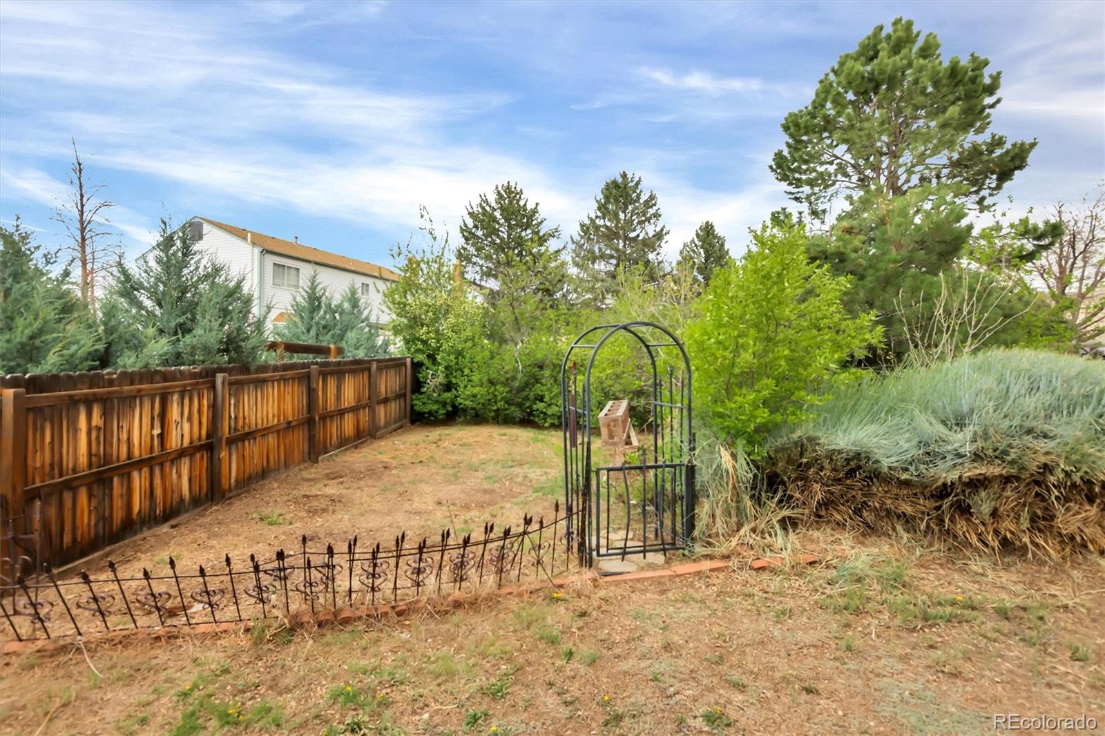 MLS Image #36 for 1024 s mobile street,aurora, Colorado