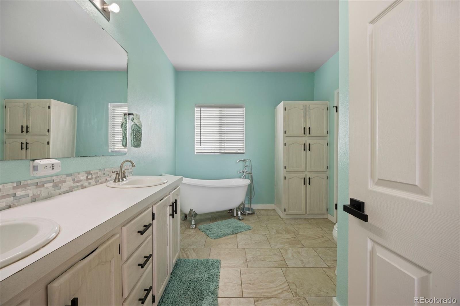 MLS Image #15 for 69255 e county road 34 ,byers, Colorado