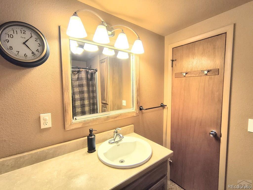 MLS Image #10 for 8285  park road,rye, Colorado