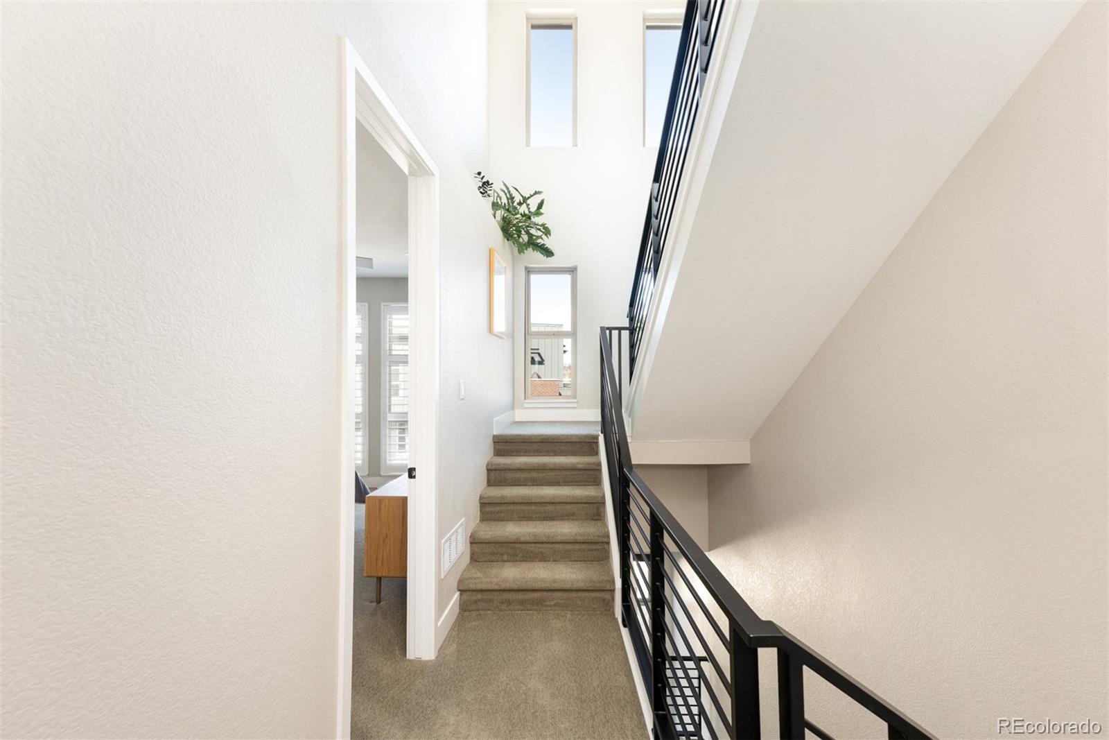 MLS Image #26 for 5003 s platte river parkway,littleton, Colorado
