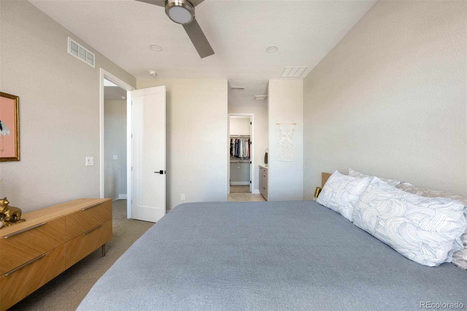 MLS Image #29 for 5003 s platte river parkway,littleton, Colorado