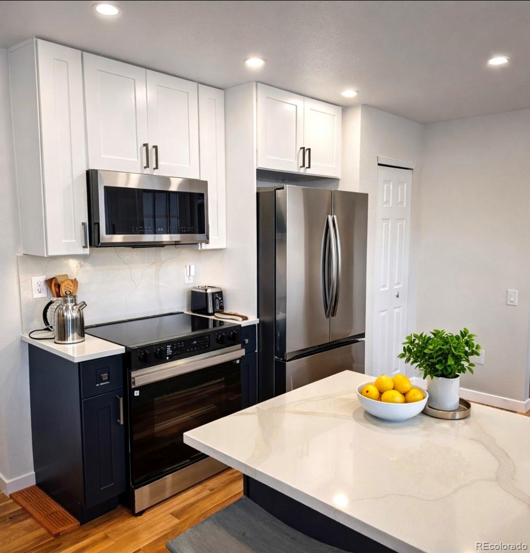 MLS Image #10 for 9002 e amherst drive a,denver, Colorado