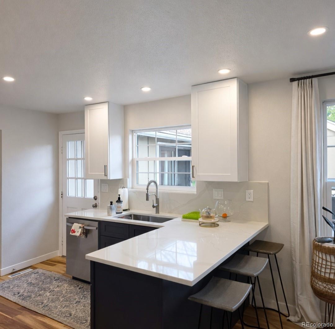 MLS Image #12 for 9002 e amherst drive a,denver, Colorado