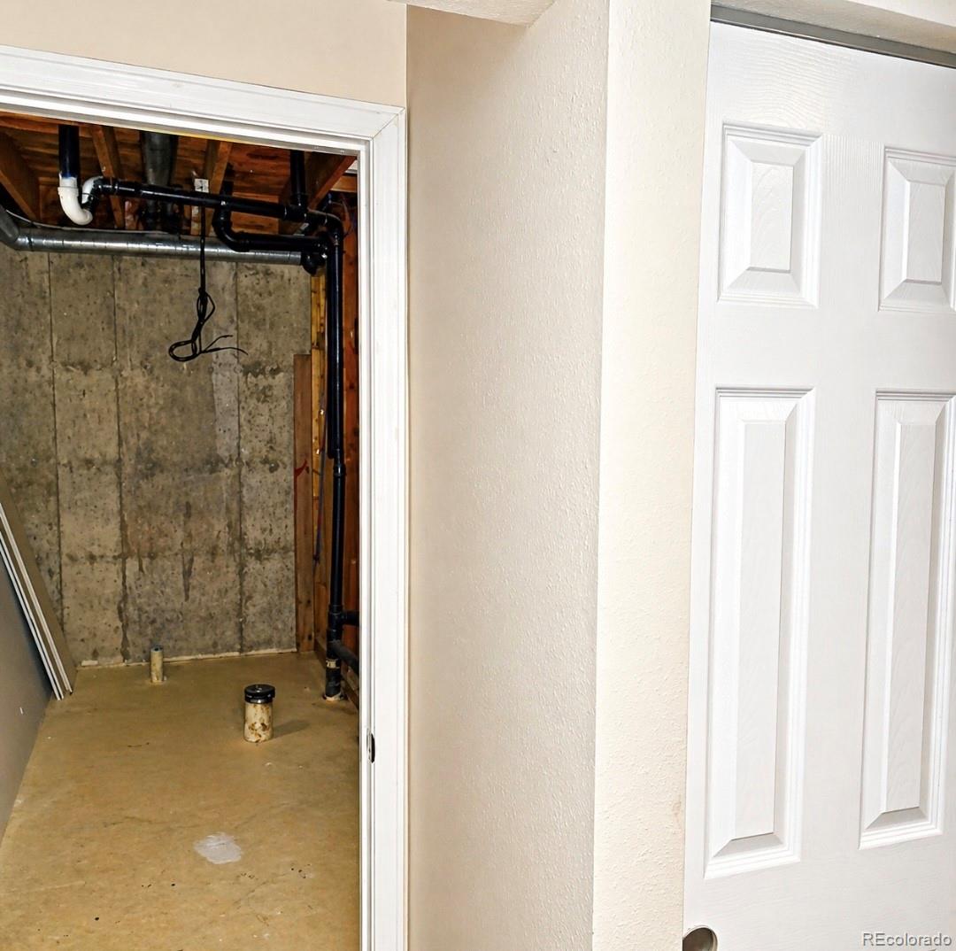 MLS Image #26 for 9002 e amherst drive a,denver, Colorado