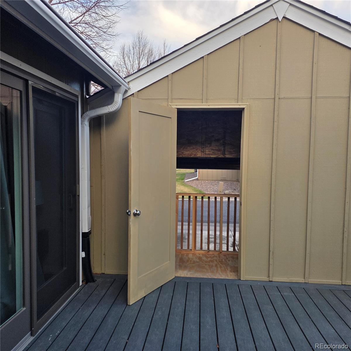 MLS Image #29 for 9002 e amherst drive a,denver, Colorado