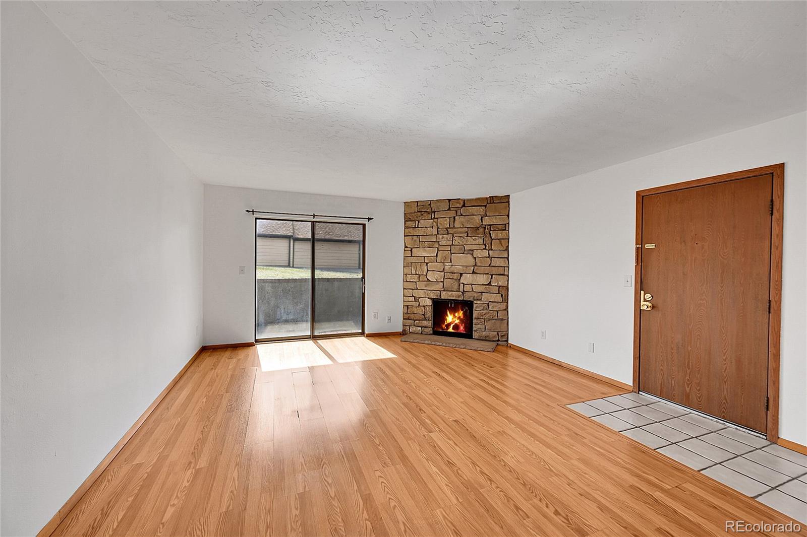 MLS Image #5 for 420  zang street 108,lakewood, Colorado