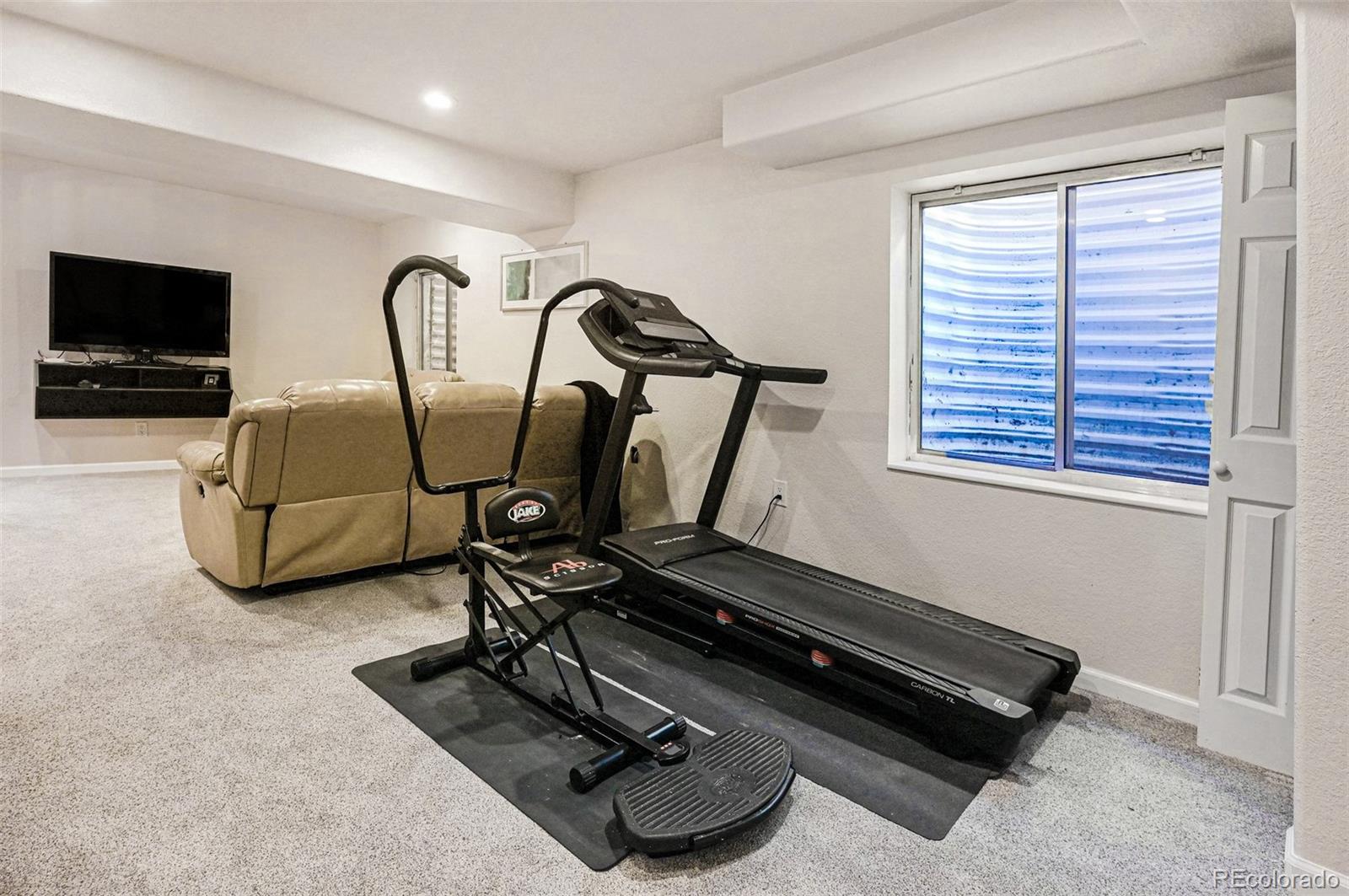 MLS Image #13 for 3300  molly lane,broomfield, Colorado